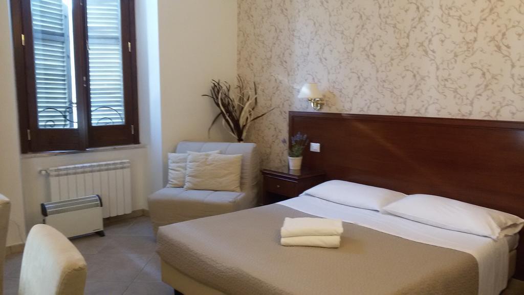 Mrs Julie Guesthouse 로마 외부 사진